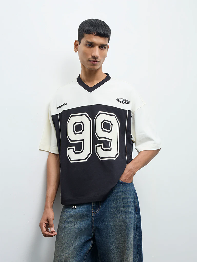 Nuon Black Numerical Printed Relaxed-Fit Cotton T-Shirt