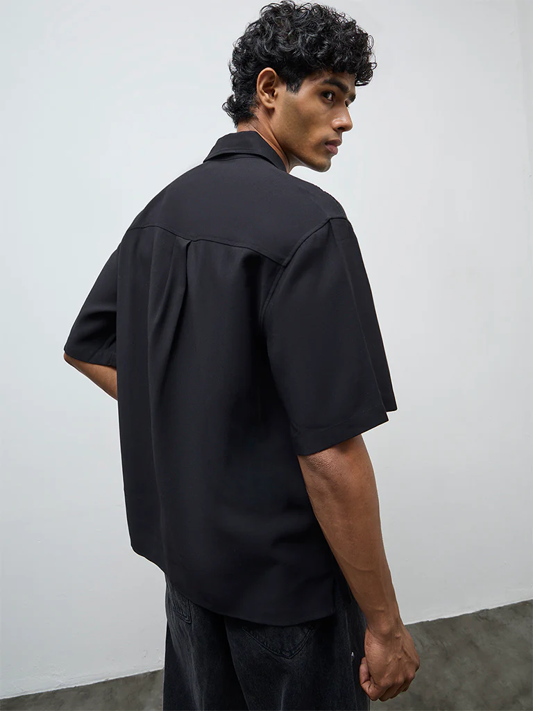 Nuon Black Solid Relaxed-Fit Shirt - Image 5