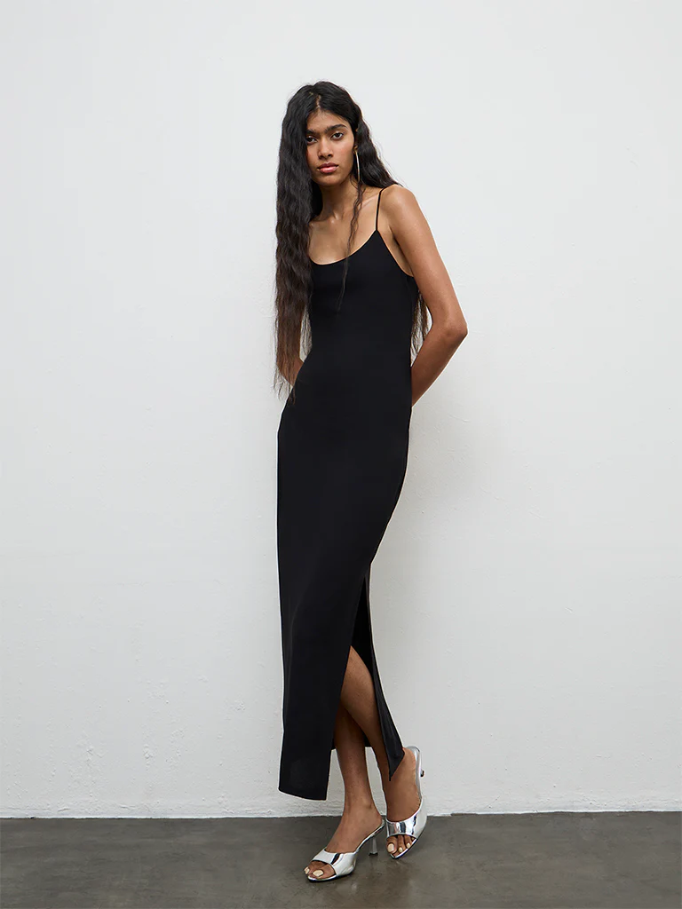 Nuon Black Solid Slit-Detail Bodycon Dress