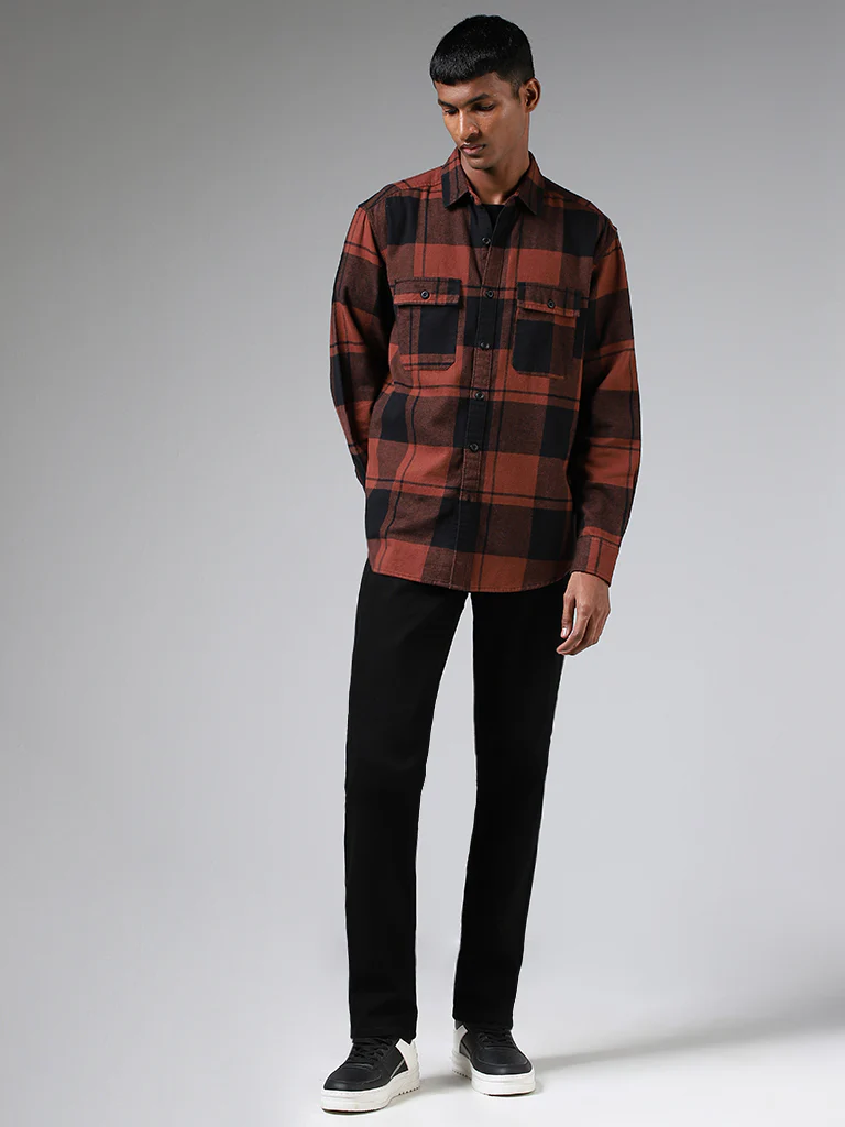 Nuon Black Straight-Fit Mid-Rise Jeans