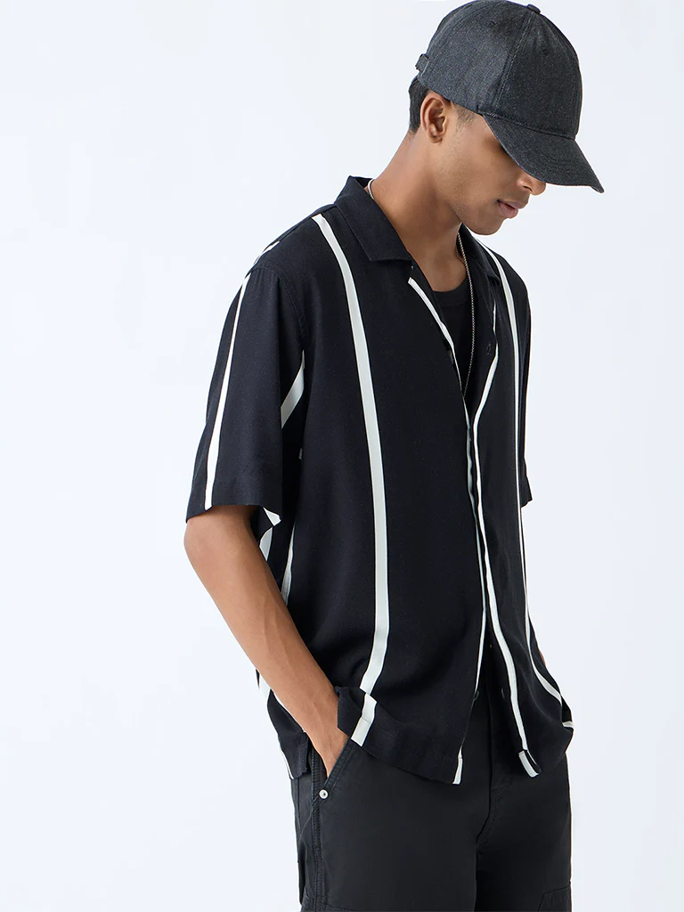 Nuon Black Striped Relaxed-Fit Shirt - Image 2
