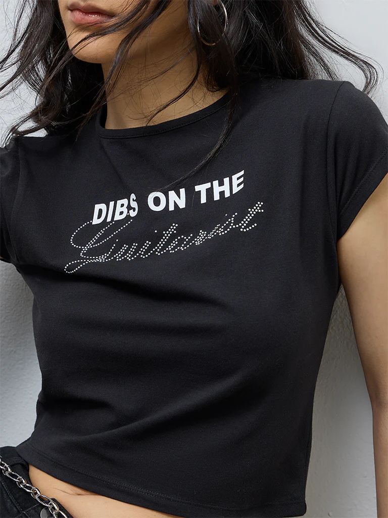Nuon Black Text Pattern T-Shirt - Image 3