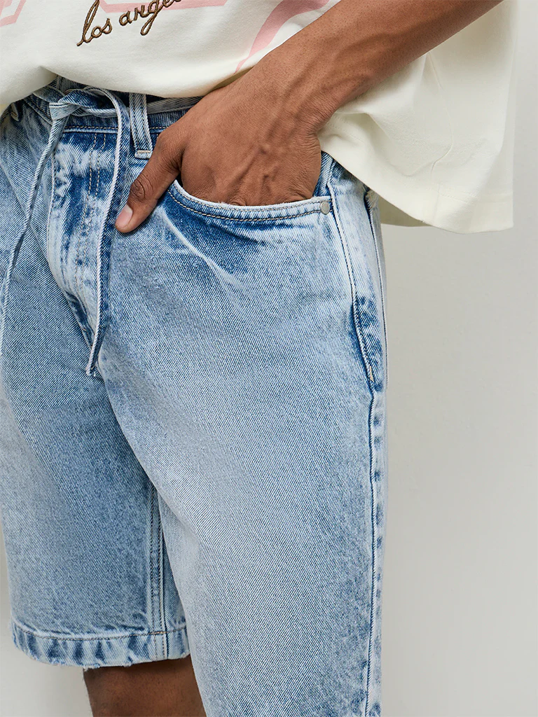 Nuon Blue Faded Relaxed-Fit Mid-Rise Denim Shorts - Image 2