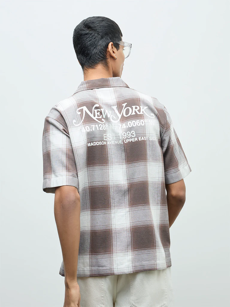 Nuon Brown Checks Pattern Relaxed-Fit Cotton Shirt - Image 5