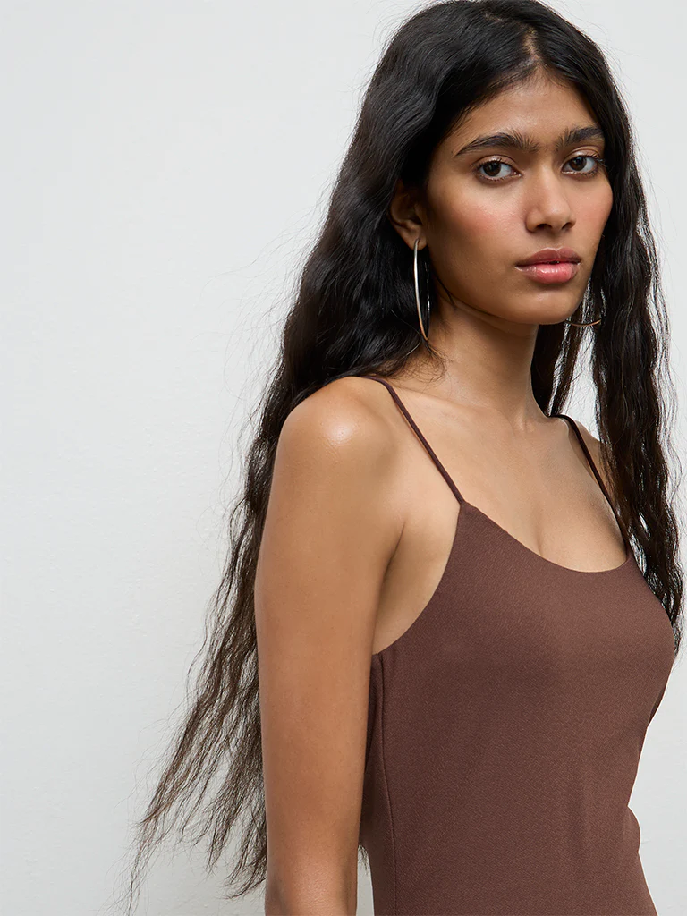 Nuon Brown Solid Slit-Detail Bodycon Dress - Image 3