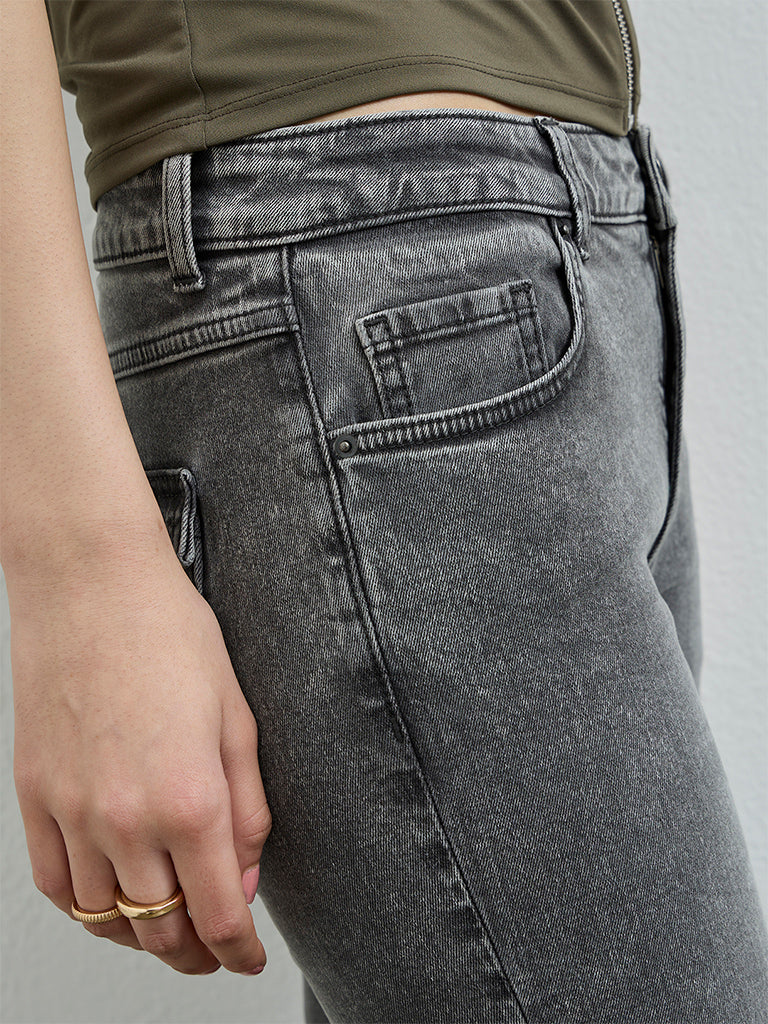 Nuon Grey Faded High-Rise Bootcut Jeans - Image 3