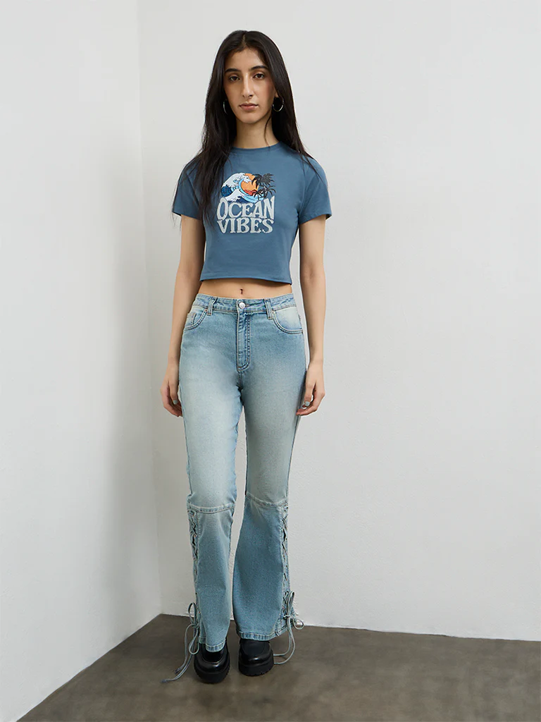 Nuon Light Blue Criss-Cross Detailed High-Rise Jeans