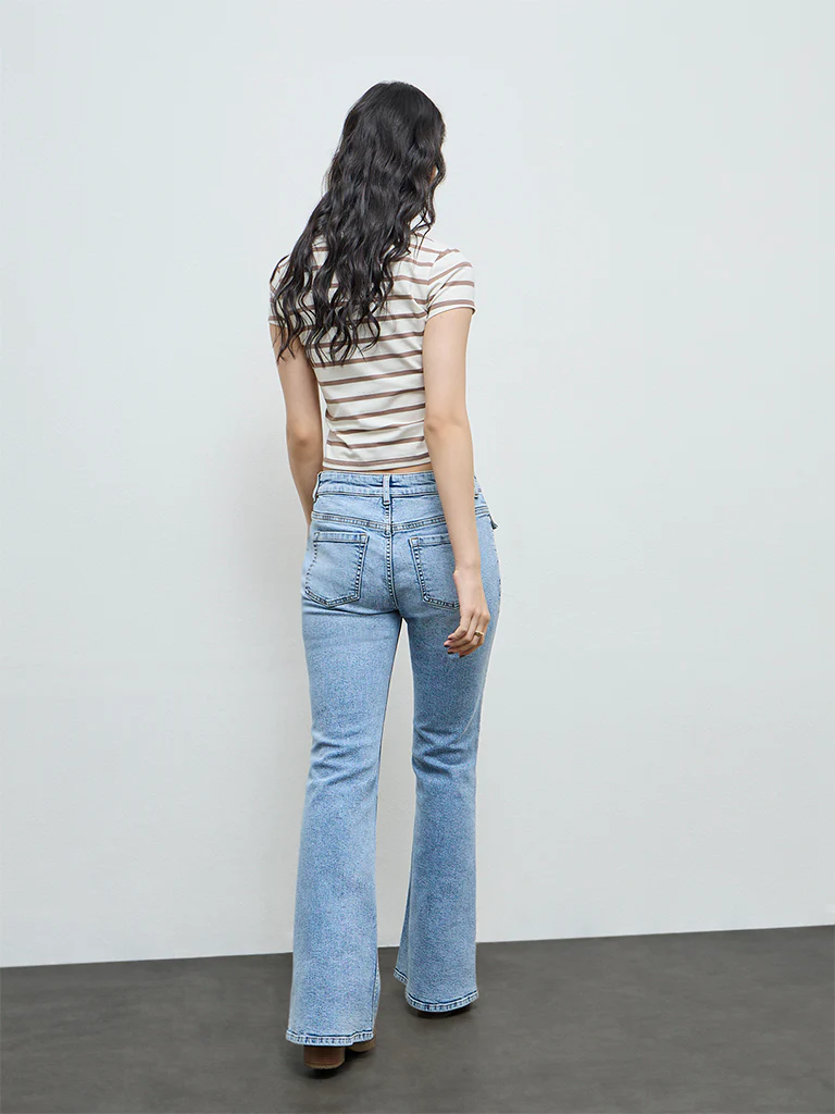 Nuon Light Blue Faded High-Rise Jeans - Image 4