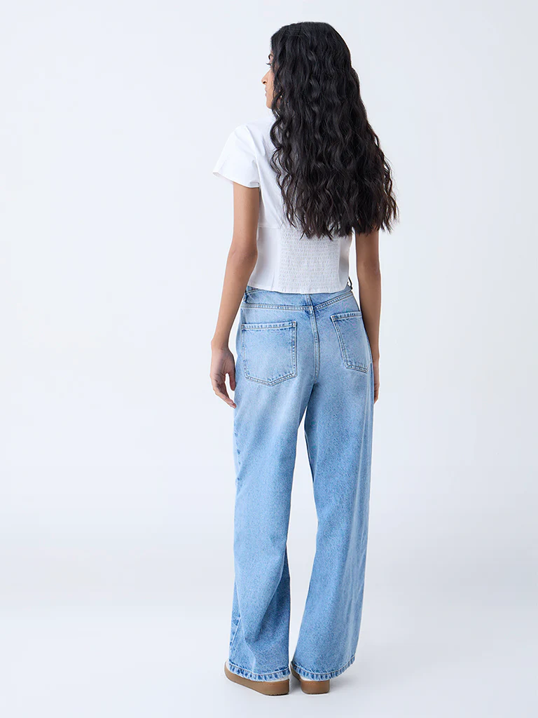 Nuon Light Blue Relaxed-Fit High-Rise Jeans - Image 4