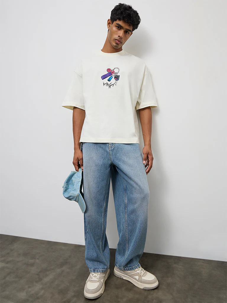 Nuon Light Blue Washed Relaxed-Fit Mid-Rise Jeans