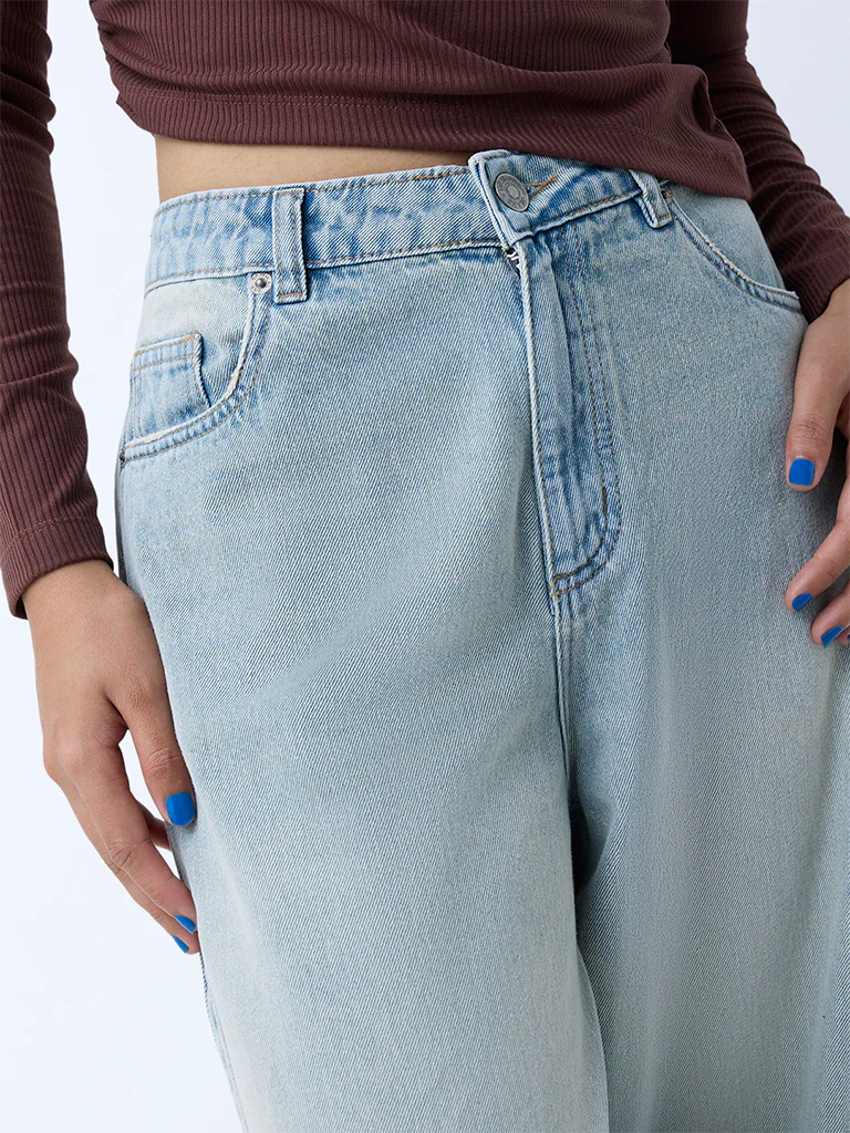 Nuon Light Blue Washed Wide-Leg High-Rise Jeans - Image 3