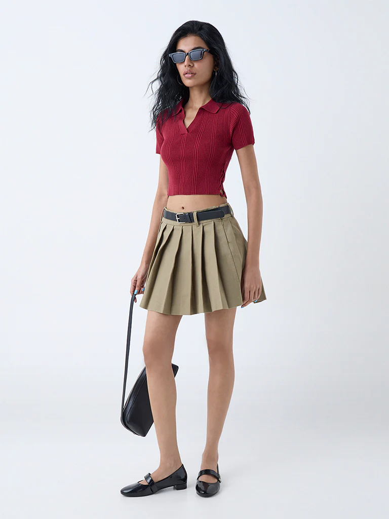 Nuon Maroon Ribbed-Textured T-Shirt