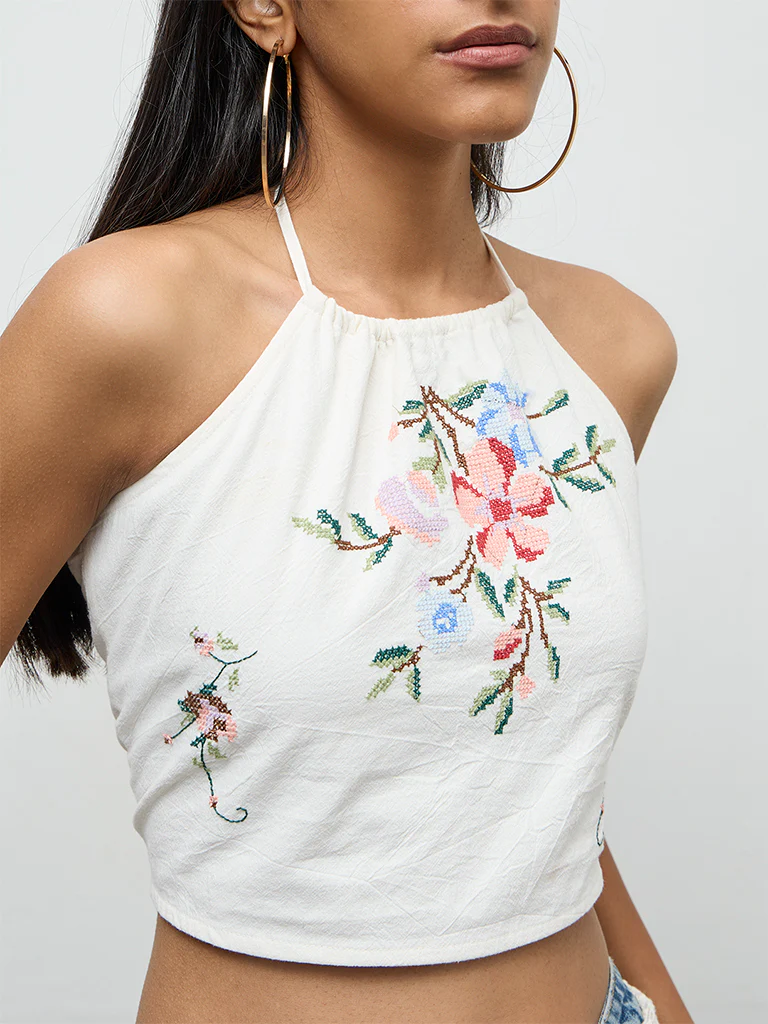 Nuon Off-White Floral Embroidered Linen Top - Image 3