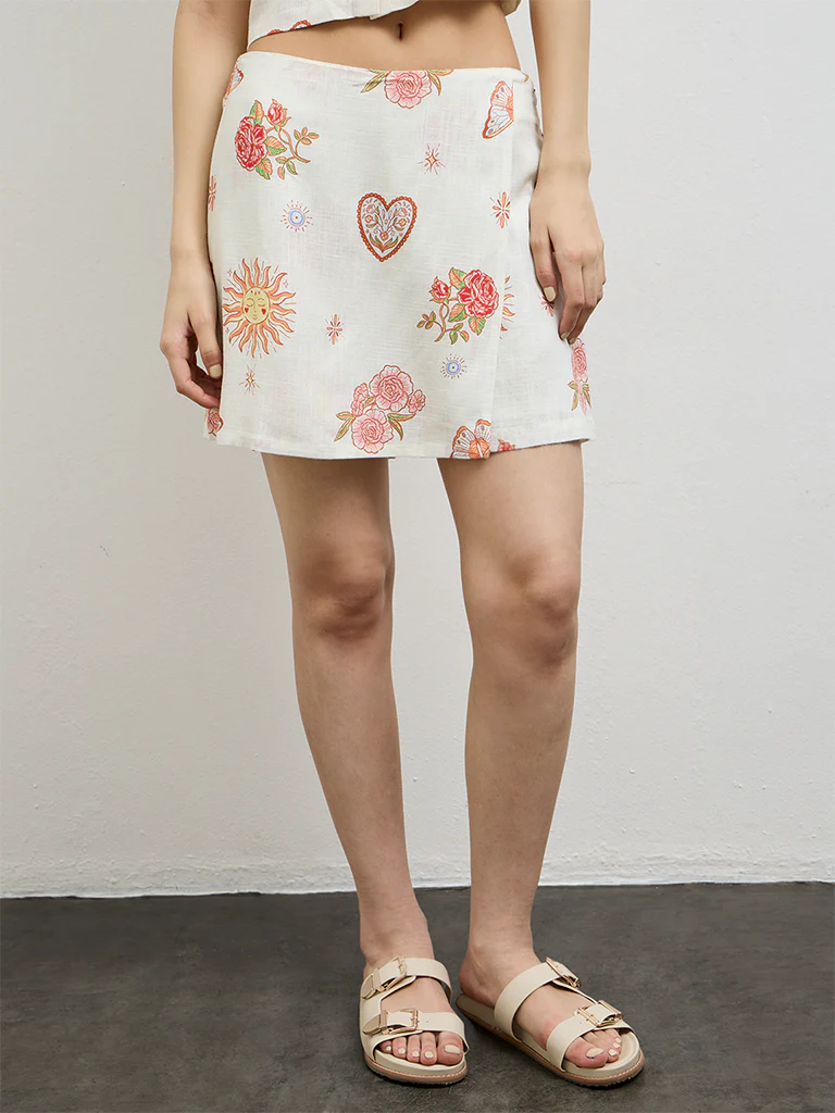 Nuon Off-White Floral Printed High-Rise Skorts - Image 2