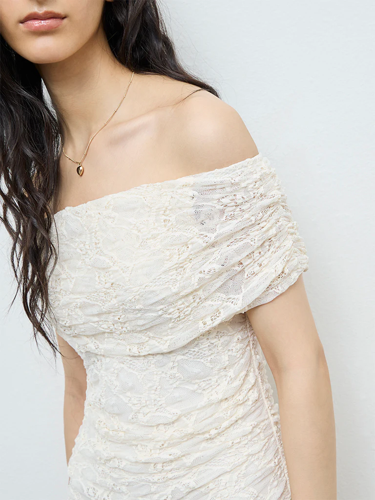 Nuon Off-White Lace-Textured Bodycon Dress - Image 3
