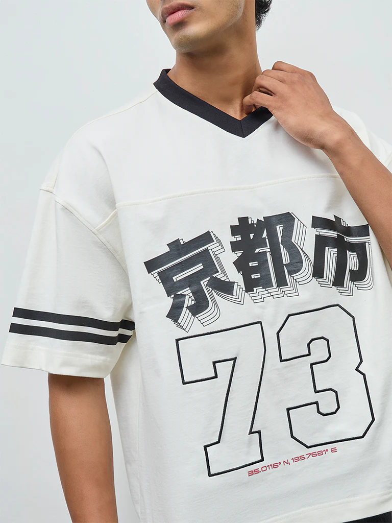 Nuon Off-White Printed Oversized-Fit Cotton T-Shirt - Image 3