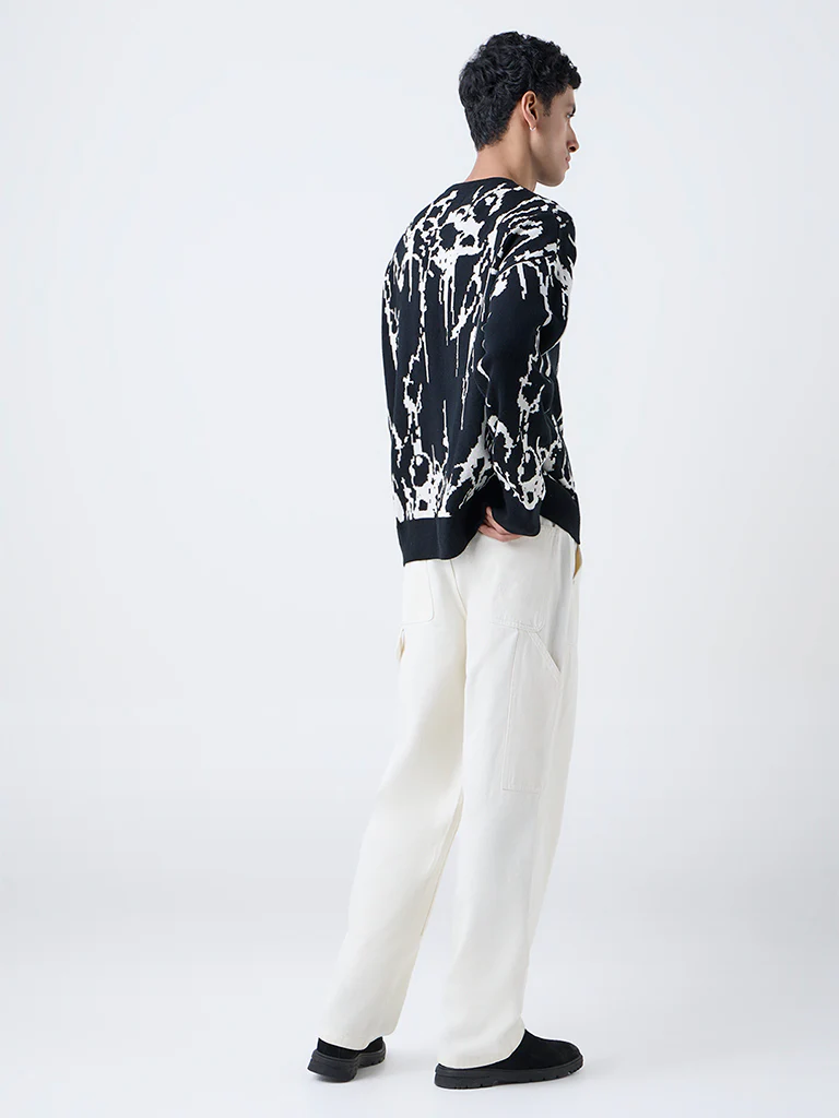 Nuon Off-White Relaxed-Fit Mid-Rise Jeans - Image 4