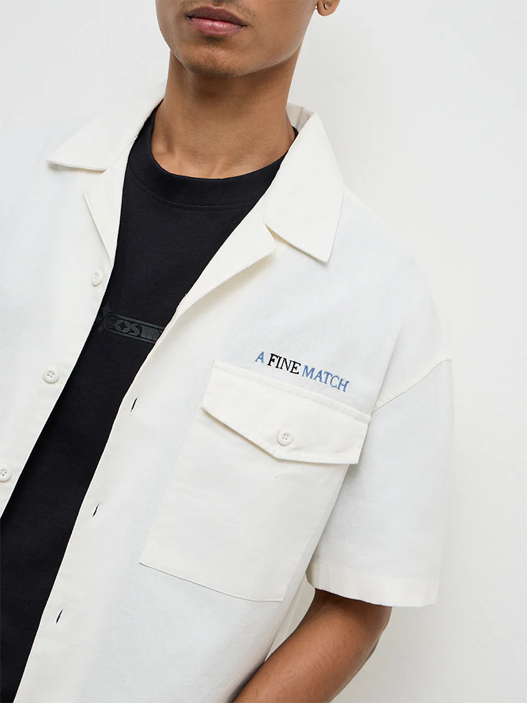 Nuon Off-White Text-Detail Boxy-Fit Cotton Shirt - Image 3