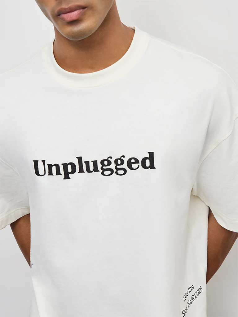 Nuon Off-White Text Printed Relaxed-Fit Cotton T-Shirt - Image 3
