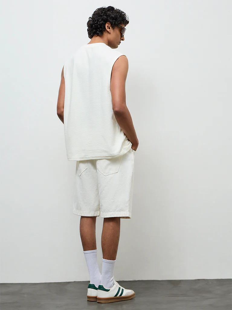 Nuon Off-White Textured Relaxed-Fit Cotton T-Shirt - Image 4
