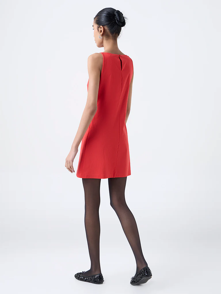 Nuon Red Bodycon Dress - Image 4