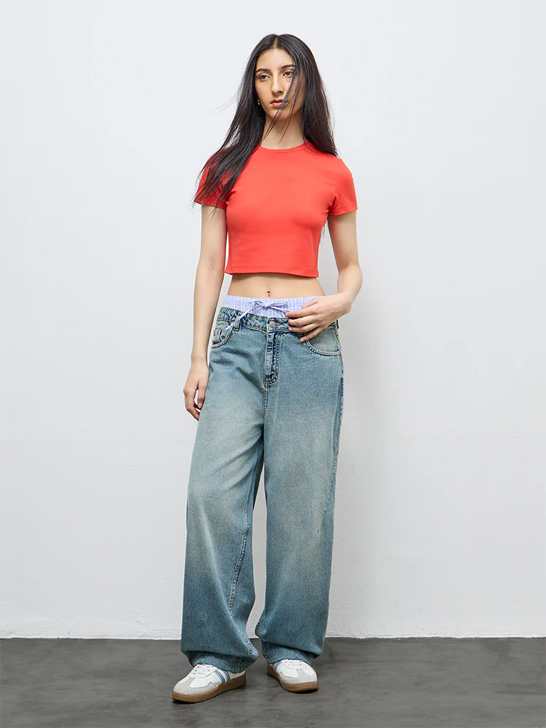 Nuon Red Solid T-Shirt