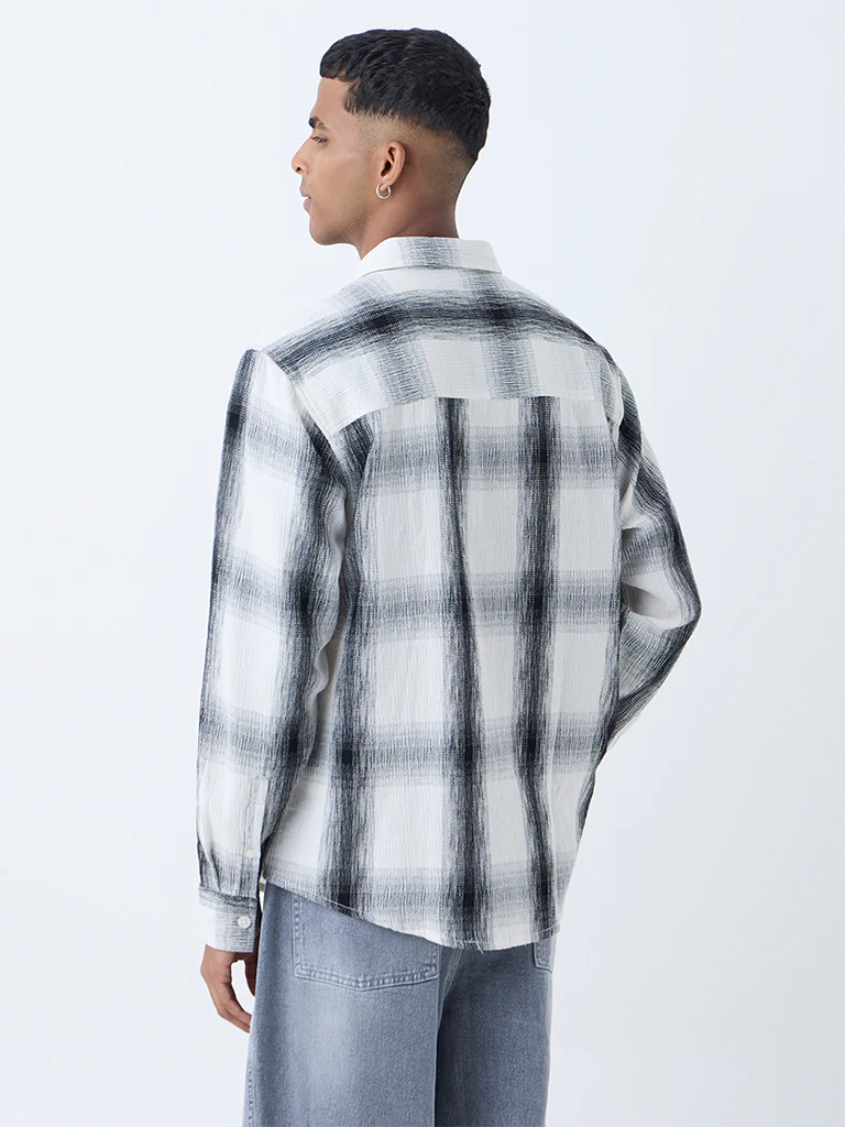 Nuon White Checkered Relaxed-Fit Cotton Shirt - Image 4
