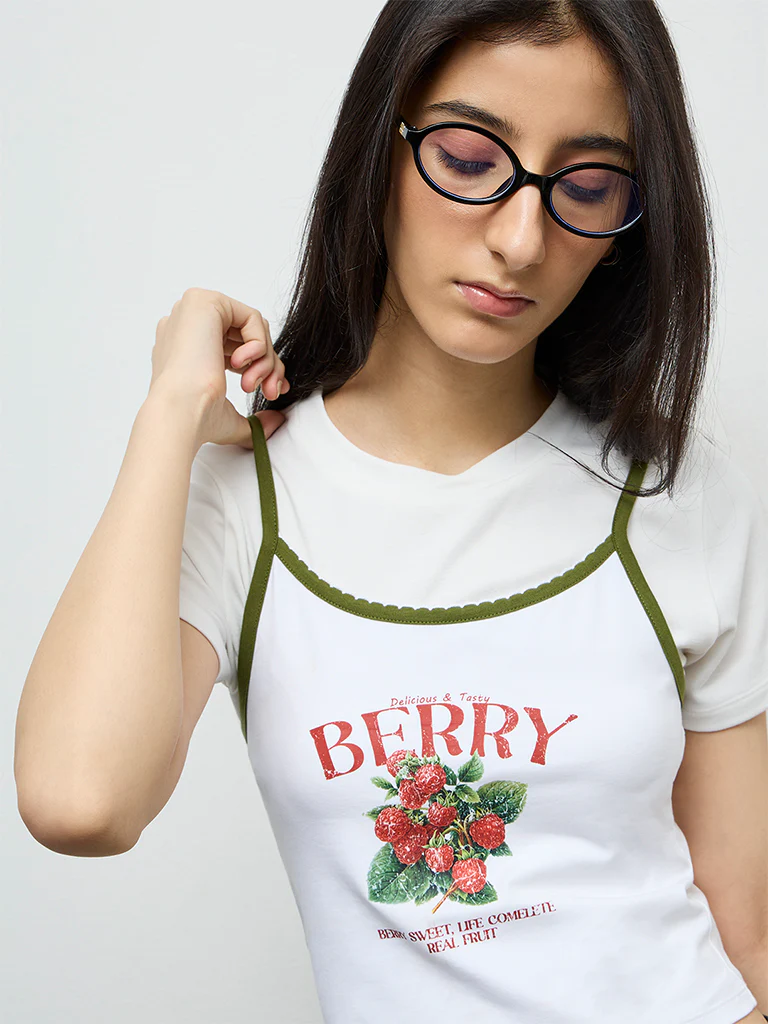 Nuon White Graphic Printed Cotton Top - Image 3