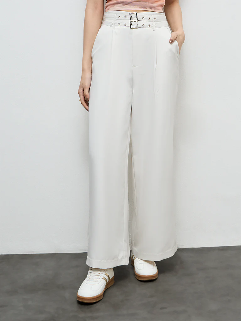 Nuon White High-Rise Trousers with Belt - Image 2