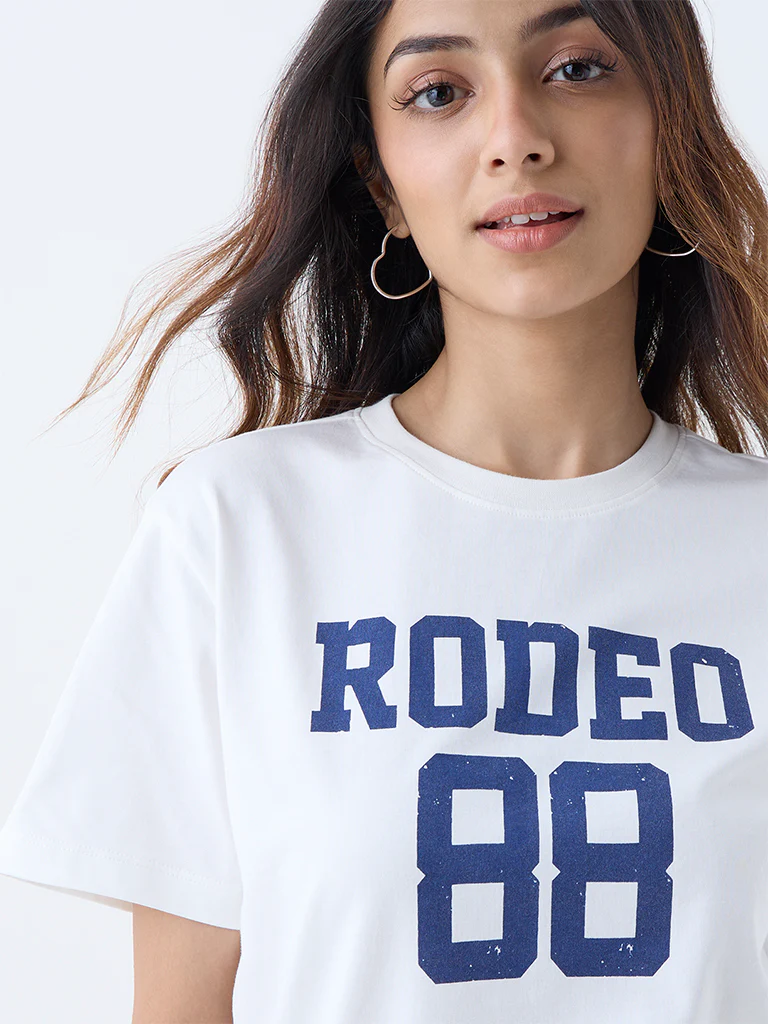 Nuon White Numerical Printed Cotton T-Shirt - Image 3