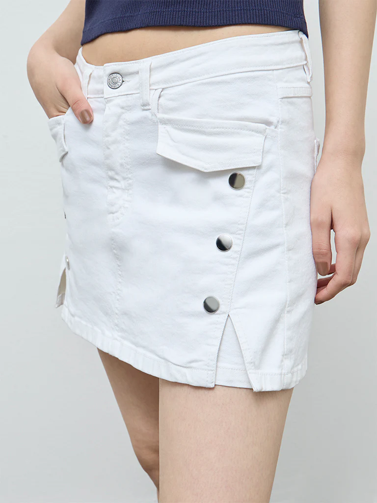 Nuon White Solid High-Rise Cotton-Blend Skort - Image 3