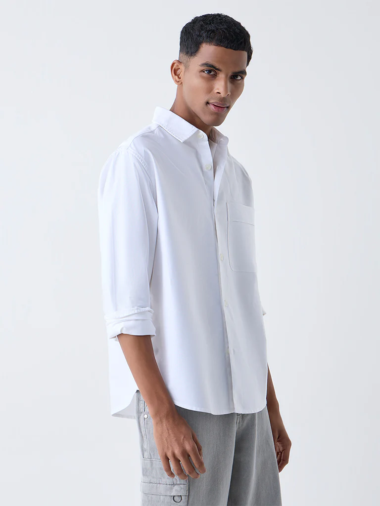 Nuon White Solid Relaxed-Fit Cotton Shirt - Image 2