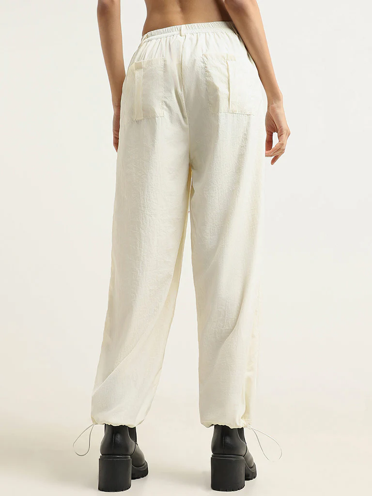 Nuon White Straight-Leg Trousers - Image 4