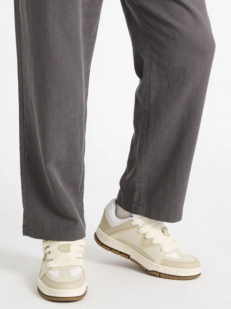 SOLEPLAY Beige Colour-Blocked Lace-Up Sneakers