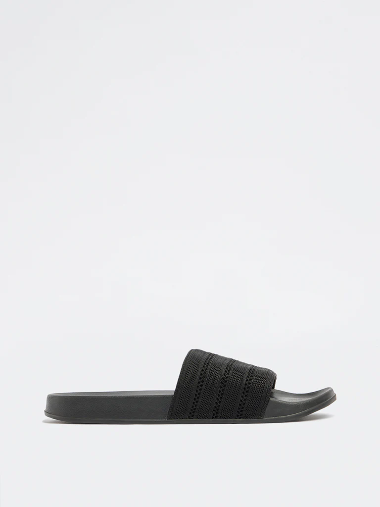 SOLEPLAY Black Knit-Textured Pool Slides