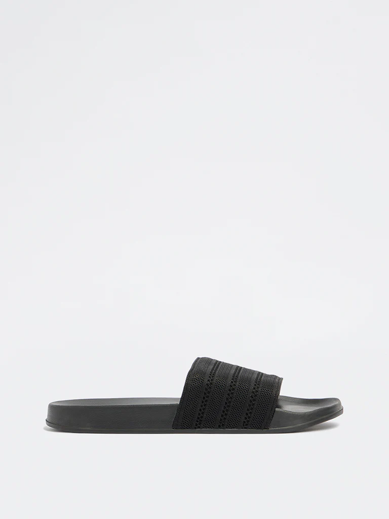 SOLEPLAY Black Knit-Textured Pool Slides