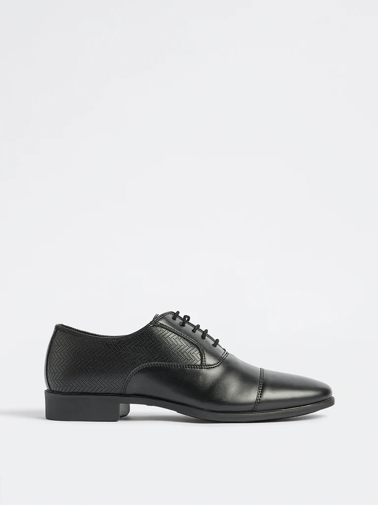 SOLEPLAY Black Oxford Shoes