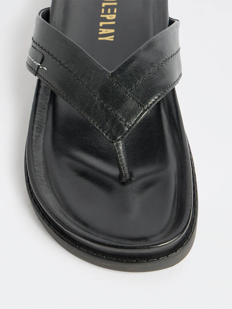 SOLEPLAY Black Thong-Strap Sandals - Image 3