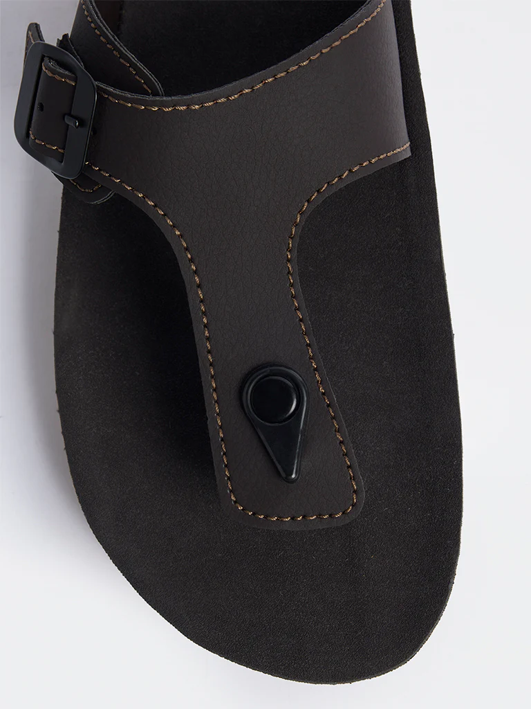 SOLEPLAY Dark Brown Buckle-Detailed Thong Strap Sandals - Image 4