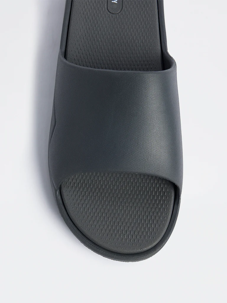 SOLEPLAY Grey Pool Slides - Image 3