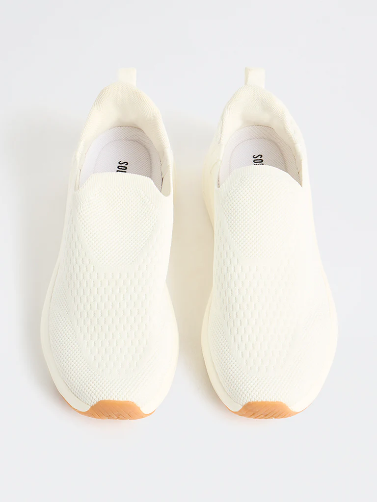 SOLEPLAY Off-White Textured Slip-On Sneakers - Image 3