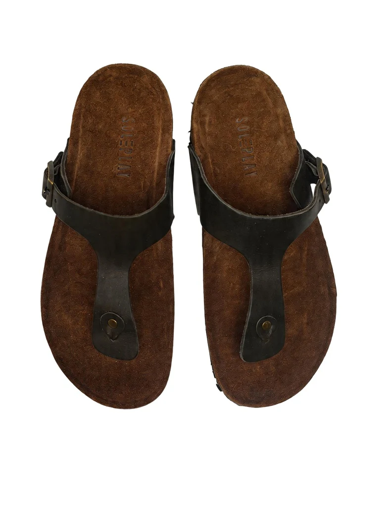 SOLEPLAY Olive Buckle-Detailed Thong Strap Sandals - Image 3