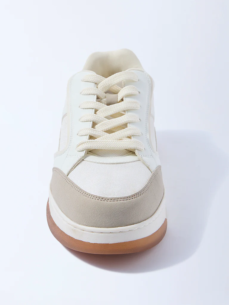 SOLEPLAY White Mesh Detailed Lace-Up Sneakers - Image 3