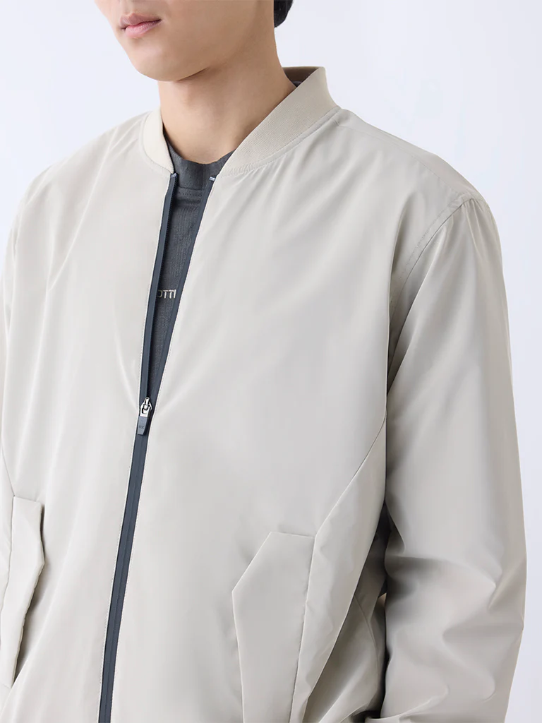 Studiofit Beige Solid Relaxed-Fit Jacket - Image 4