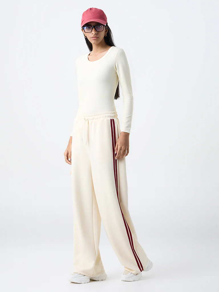 Studiofit Cream Stripe Detailed High-Rise Track Pants