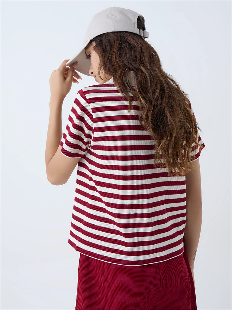Studiofit Maroon Striped Cotton-Blend T-Shirt - Image 4