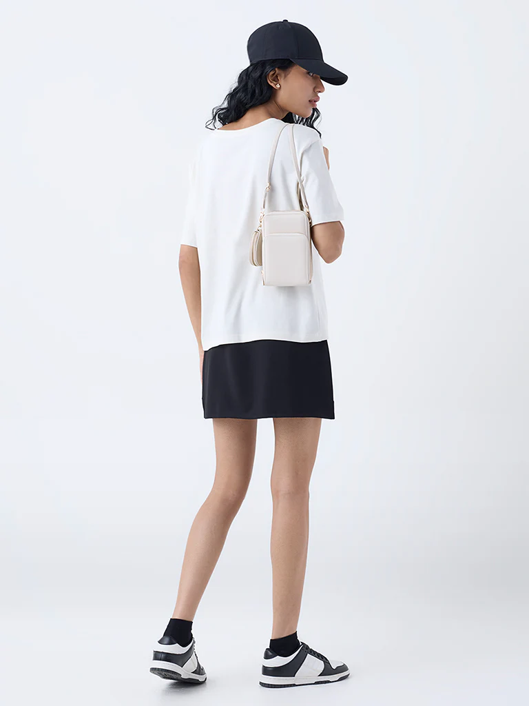 Studiofit Off-White Text Printed Cotton T-Shirt - Image 4