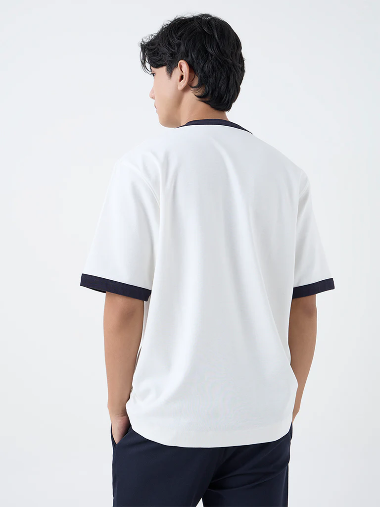 Studiofit White Printed Relaxed-Fit Cotton T-Shirt - Image 4