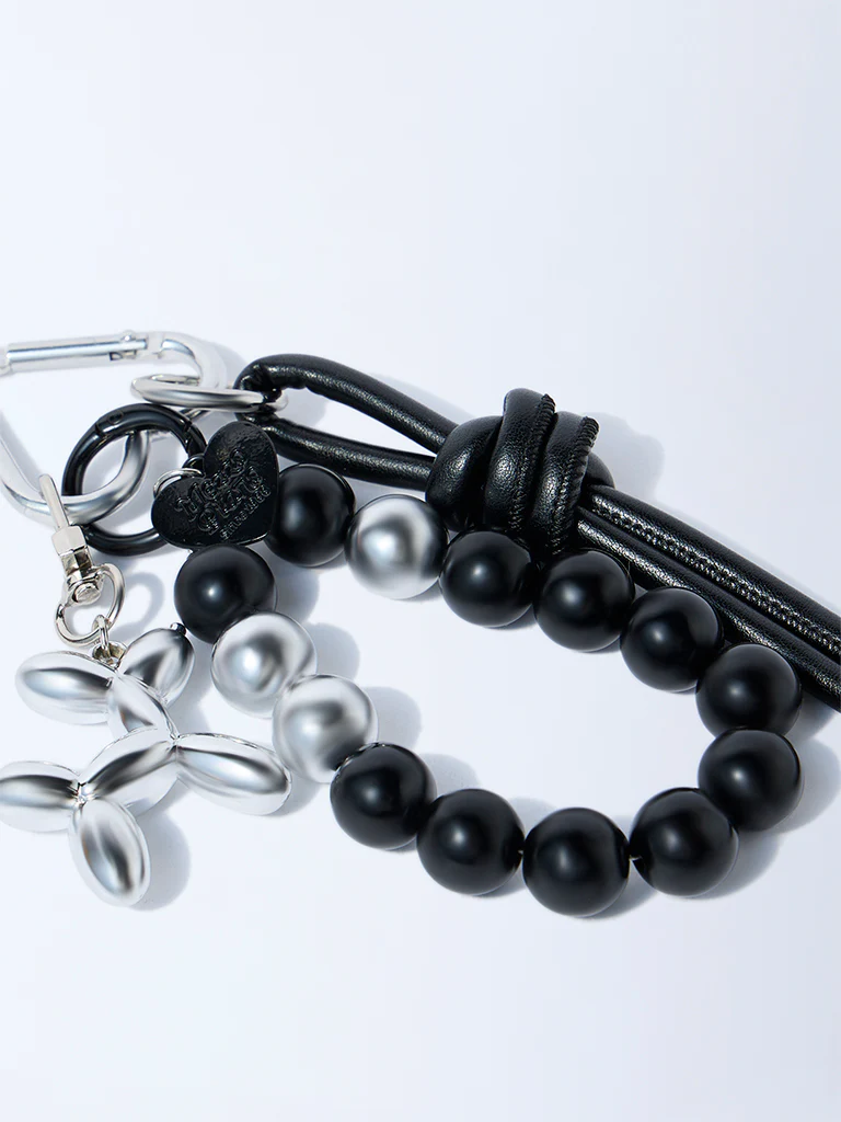 Studiowest Black Dog Bead Bag Charm - Image 2