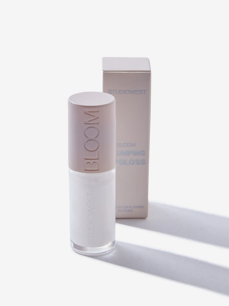 Studiowest Bloom Transparent 01 Crystal Lip Gloss - 7 GM - Image 4